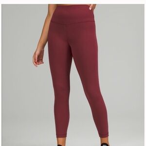 Lululemon Wunder Train 25” Size 6 High-Rise tights in Mulled Wine